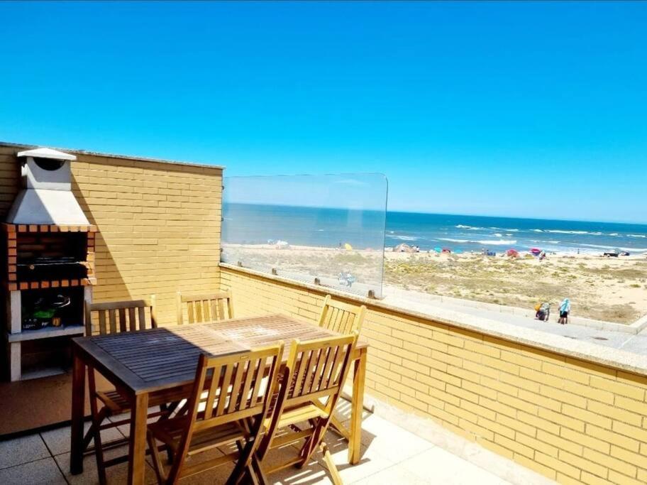 Апартаменты Beach House Лавра Экстерьер фото